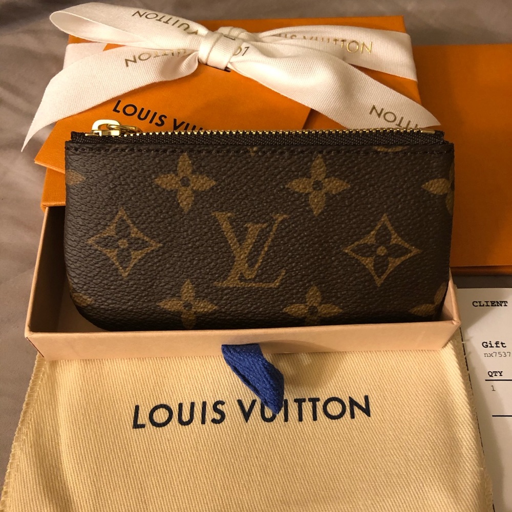 NWT Louis Vuitton Monogram Key Pouch